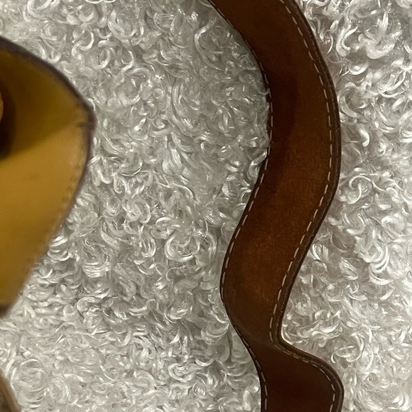 Vintage Gucci Jackie Bag Leather and Gold Hardware - Picture 9 of 16